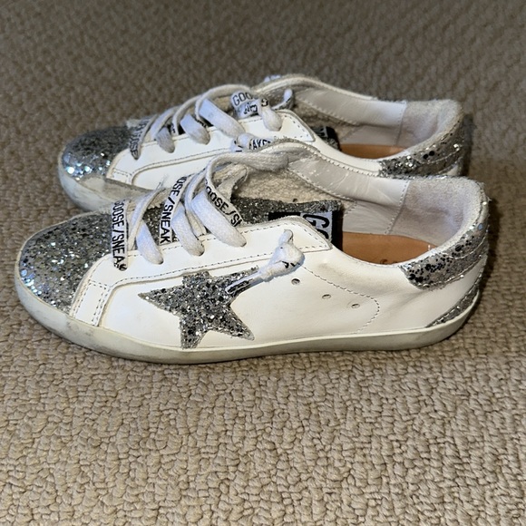 Golden Goose Sneakers - Picture 6 of 9